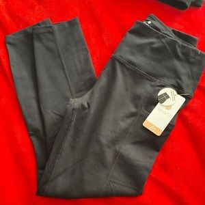 Black leggings stretchy with pockets